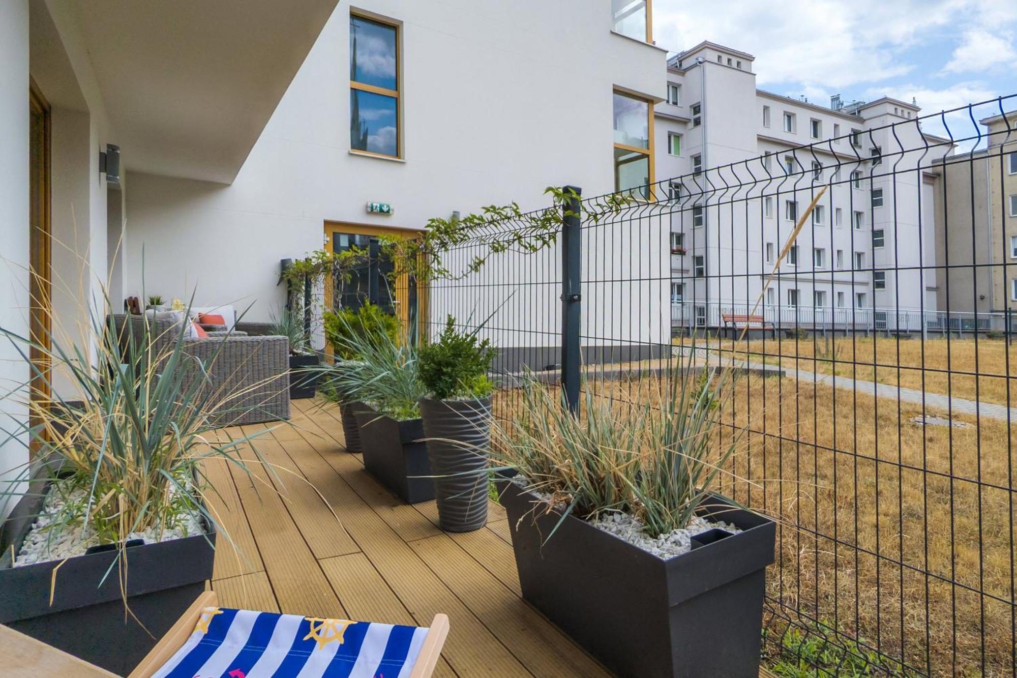 Batorego 7 Apartament With Terrace & Parking Downtown Gdynia By Renters Exterior foto